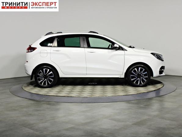 Lada (ВАЗ) XRAY I с пробегом 2018 года, цена 897 000 рублей, 121237 км, хэтчбек, Автокод Объявления