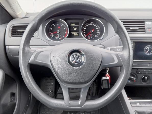 Volkswagen Jetta VI Рестайлинг с пробегом 2015 года, цена 1 195 000 рублей, 88852 км, седан, Автокод Объявления