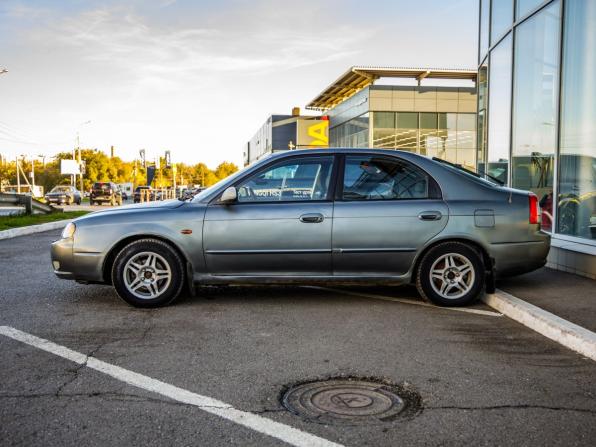 Kia Shuma II с пробегом 2002 года, цена 228 000 рублей, 313409 км, лифтбек, Автокод Объявления