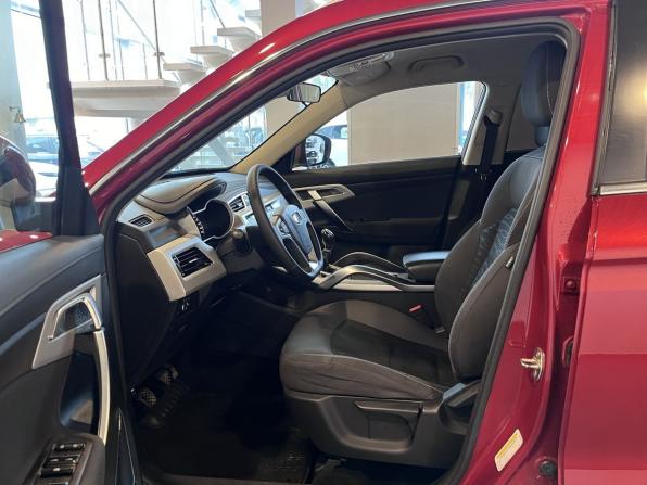 Geely Atlas I с пробегом 2019 года, цена 1 315 000 рублей, 137000 км, внедорожник, Автокод Объявления