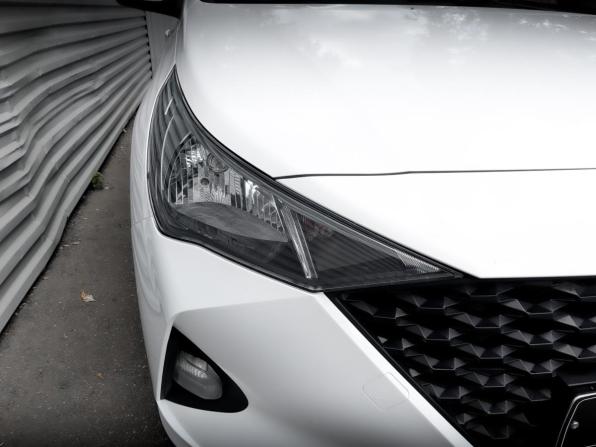 Hyundai Solaris II Рестайлинг с пробегом 2022 года, цена 1 535 000 рублей, 106067 км, седан, Автокод Объявления