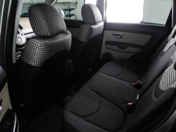 Kia Soul I Рестайлинг с пробегом 2013 года, цена 999 000 рублей, 169217 км, хэтчбек, Автокод Объявления
