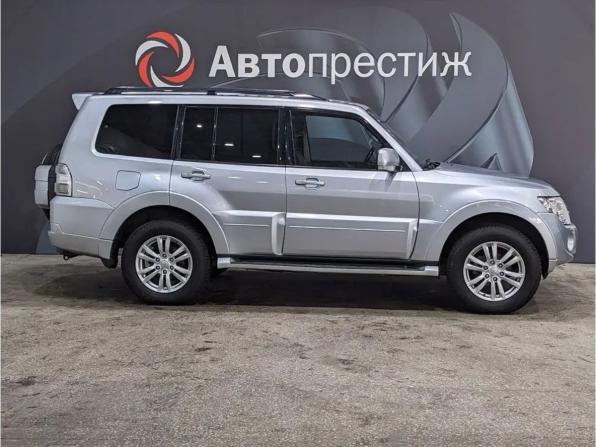 Mitsubishi Pajero IV с пробегом 2011 года, цена 1 949 000 рублей, 163000 км, внедорожник, Автокод Объявления