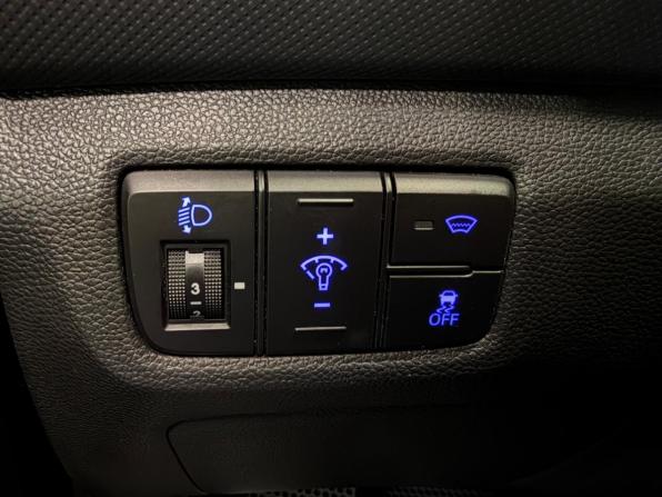 Hyundai Creta I с пробегом 2017 года, цена 1 649 000 рублей, 160000 км, внедорожник, Автокод Объявления