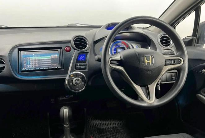 Honda Insight II с пробегом 2010 года, цена 835 000 рублей, 201948 км, хэтчбек, Автокод Объявления
