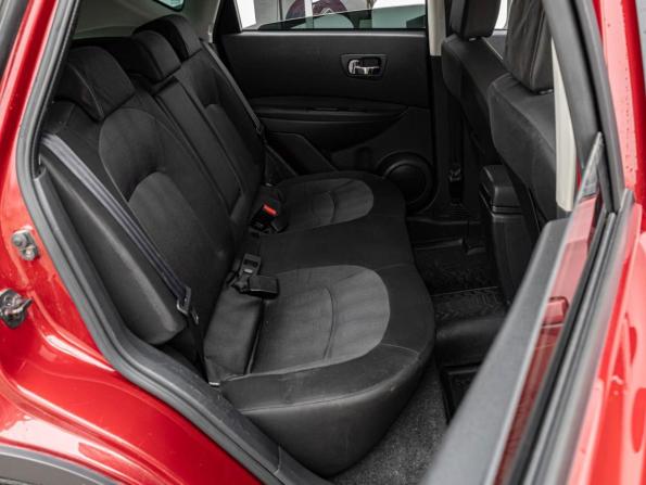 Nissan Qashqai I Рестайлинг с пробегом 2010 года, цена 1 030 000 рублей, 180487 км, внедорожник, Автокод Объявления