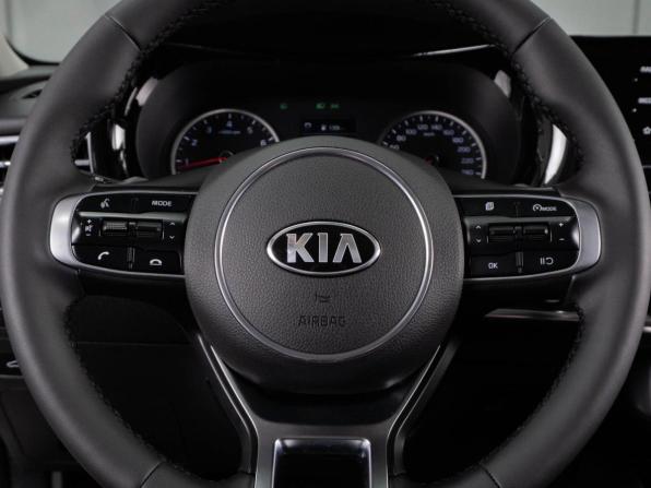 Kia K5 III с пробегом 2020 года, цена 2 300 000 рублей, 172913 км, седан, Автокод Объявления