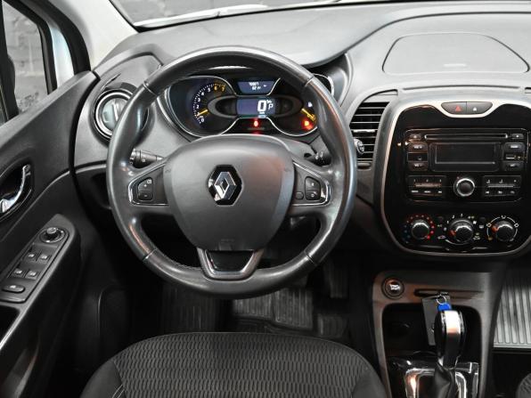 Renault Kaptur I с пробегом 2016 года, цена 1 400 000 рублей, 75888 км, внедорожник, Автокод Объявления