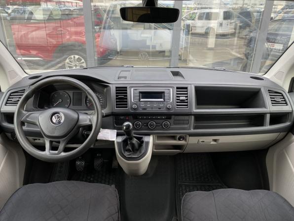 Volkswagen Caravelle T6 с пробегом 2017 года, цена 1 899 000 рублей, 275724 км, минивэн, Автокод Объявления