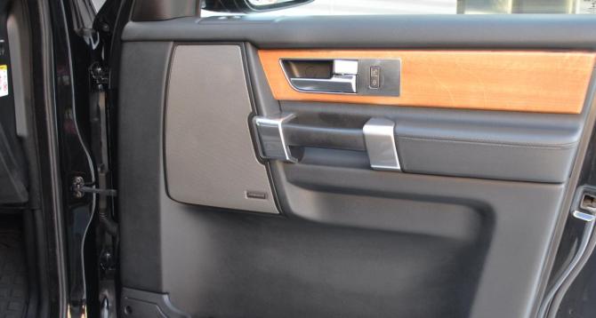 Land Rover Discovery IV Рестайлинг с пробегом 2014 года, цена 2 300 000 рублей, 219000 км, внедорожник, Автокод Объявления