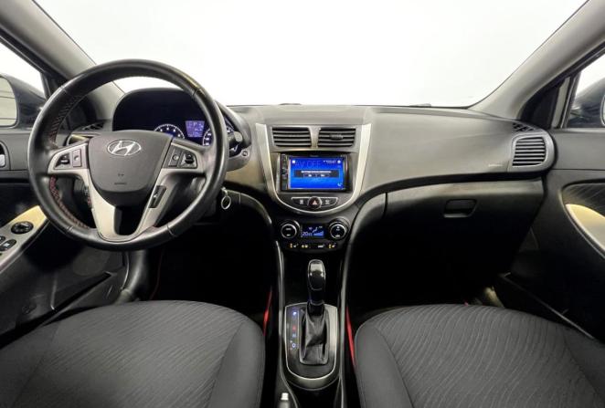 Hyundai Solaris I Рестайлинг с пробегом 2015 года, цена 975 000 рублей, 189973 км, седан, Автокод Объявления