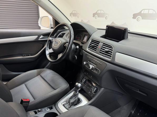 Audi Q3 I (8U) Рестайлинг с пробегом 2016 года, цена 1 735 000 рублей, 140731 км, внедорожник, Автокод Объявления