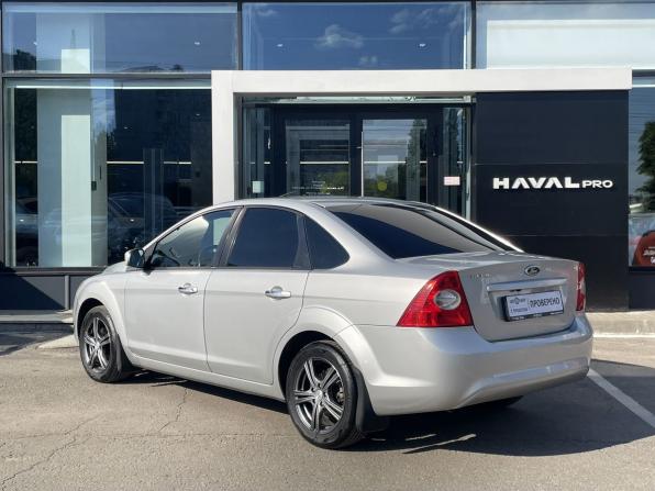 Ford Focus II Рестайлинг с пробегом 2010 года, цена 579 000 рублей, 243621 км, седан, Автокод Объявления