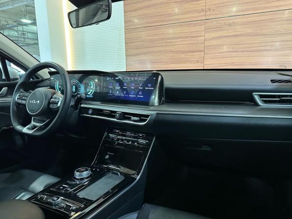 Kia K5 III с пробегом 2025 года, цена 3 699 990 рублей, 13989 км, седан, Автокод Объявления