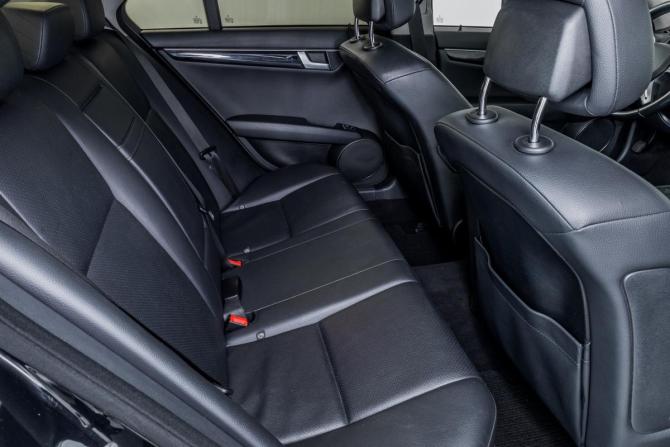 Mercedes-Benz C-Класс III (W204) Рестайлинг с пробегом 2013 года, цена 1 582 000 рублей, 147288 км, седан, Автокод Объявления
