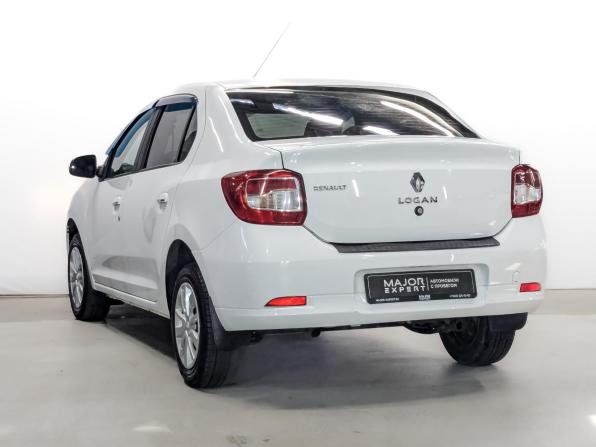 Renault Logan II с пробегом 2018 года, цена 800 000 рублей, 119300 км, седан, Автокод Объявления