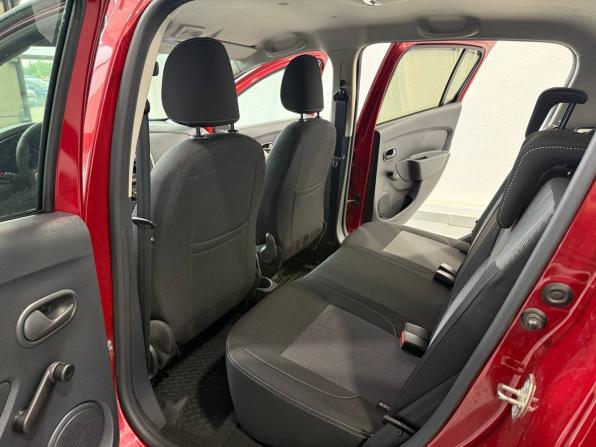 Renault Sandero II Рестайлинг с пробегом 2022 года, цена 1 372 600 рублей, 28573 км, хэтчбек, Автокод Объявления