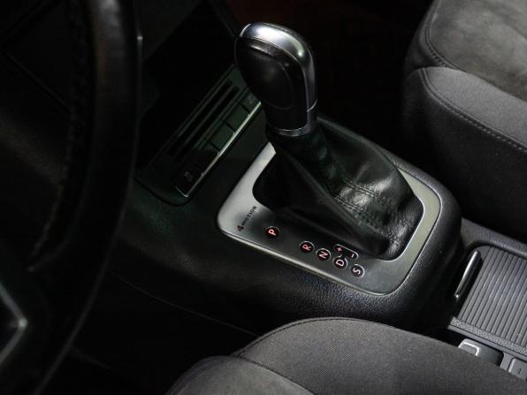 Volkswagen Tiguan I Рестайлинг с пробегом 2012 года, цена 1 699 000 рублей, 124000 км, внедорожник, Автокод Объявления