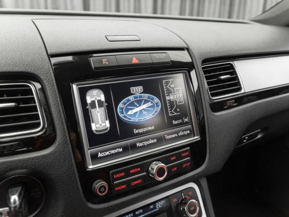 Volkswagen Touareg II с пробегом 2010 года, цена 1 650 000 рублей, 353767 км, внедорожник, Автокод Объявления