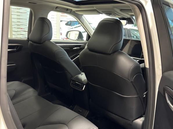 Toyota Highlander IV (XU70) с пробегом 2025 года, цена 5 730 000 рублей, 10 км, внедорожник, Автокод Объявления