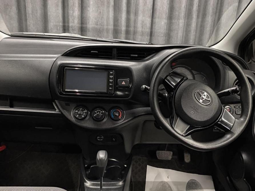 Toyota Vitz III (XP130) Рестайлинг 2 Красноярск  - изображение 9