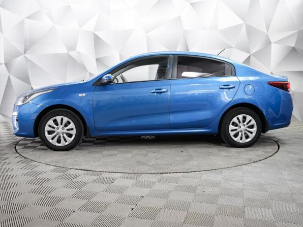 Kia Rio IV с пробегом 2018 года, цена 885 000 рублей, 217000 км, седан, Автокод Объявления