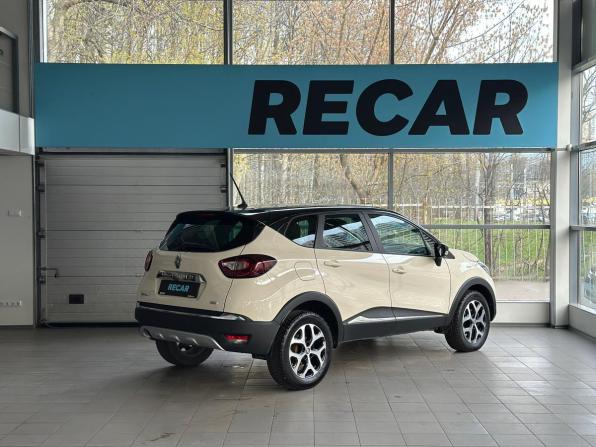 Renault Kaptur I Рестайлинг с пробегом 2020 года, цена 1 600 000 рублей, 51770 км, внедорожник, Автокод Объявления
