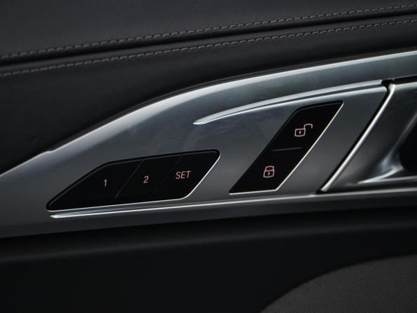 BMW 8 серии II (G14/G15/G16) с пробегом 2021 года, цена 8 357 077 рублей, 27752 км, купе, Автокод Объявления