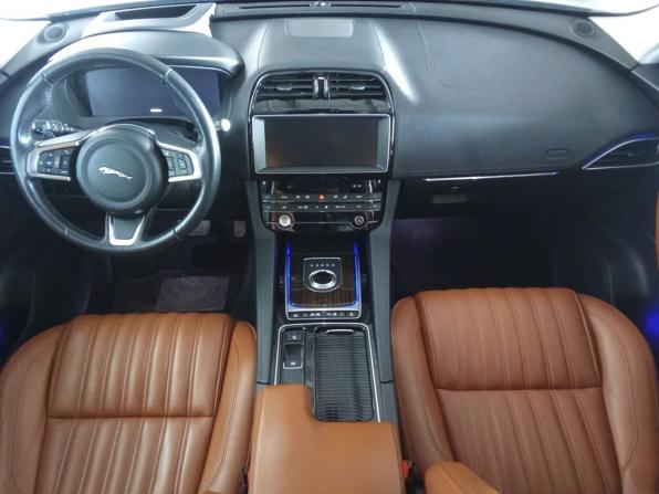 Jaguar F-Pace I с пробегом 2017 года, цена 2 422 000 рублей, 198000 км, внедорожник, Автокод Объявления