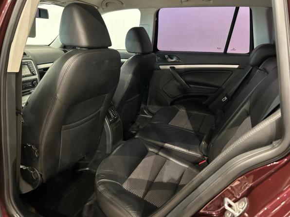Skoda Octavia II (A5) Рестайлинг с пробегом 2012 года, цена 849 000 рублей, 225381 км, универсал, Автокод Объявления