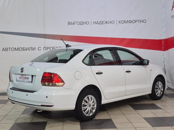 Volkswagen Polo V Рестайлинг с пробегом 2019 года, цена 1 252 000 рублей, 90000 км, седан, Автокод Объявления
