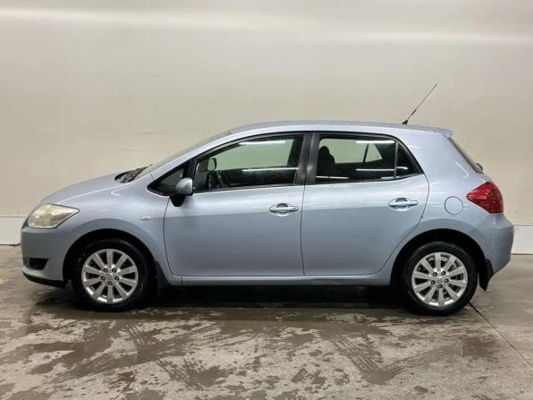 Toyota Auris I с пробегом 2008 года, цена 599 000 рублей, 152926 км, хэтчбек, Автокод Объявления