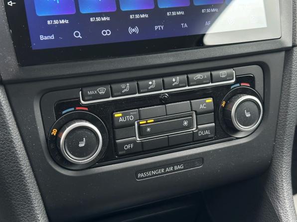 Volkswagen Golf VI с пробегом 2011 года, цена 790 000 рублей, 220652 км, хэтчбек, Автокод Объявления