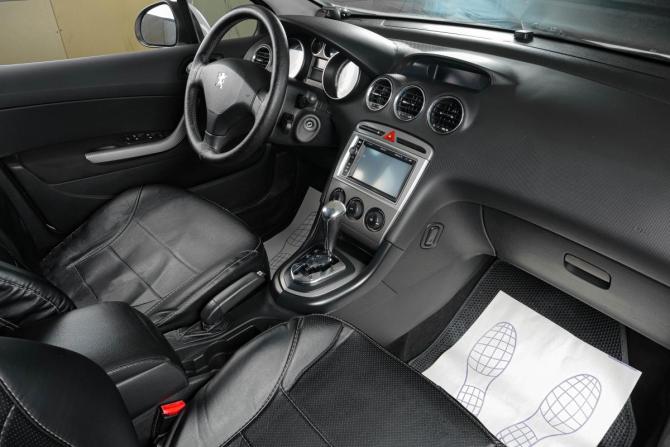 Peugeot 308 I с пробегом 2010 года, цена 579 000 рублей, 233000 км, хэтчбек, Автокод Объявления