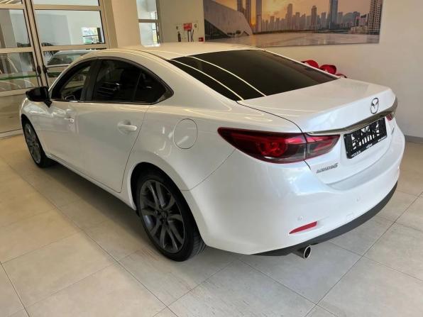 Mazda 6 III (GJ) Рестайлинг с пробегом 2015 года, цена 1 420 000 рублей, 274637 км, седан, Автокод Объявления