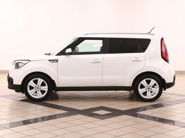 Kia Soul II Рестайлинг с пробегом 2018 года, цена 1 394 000 рублей, 131236 км, хэтчбек, Автокод Объявления