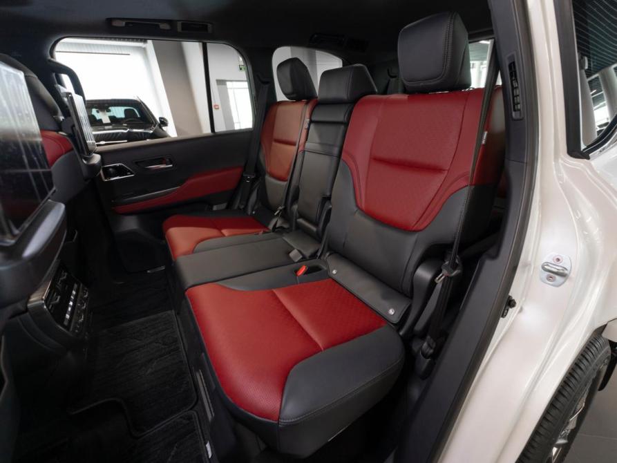 Toyota Land Cruiser 300 Series Москва  - изображение 14