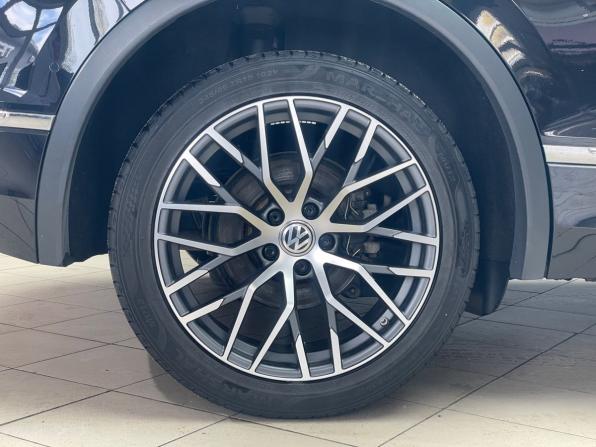 Volkswagen Tiguan II с пробегом 2019 года, цена 2 890 000 рублей, 134067 км, внедорожник, Автокод Объявления