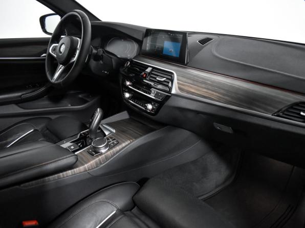 BMW 5 серии VII (G30/G31/G38) с пробегом 2019 года, цена 3 899 000 рублей, 124555 км, седан, Автокод Объявления