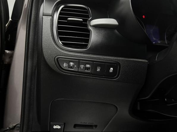 Kia Rio IV с пробегом 2017 года, цена 1 345 000 рублей, 91211 км, седан, Автокод Объявления