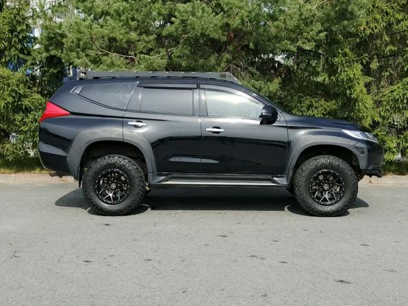 Mitsubishi Pajero Sport III с пробегом 2016 года, цена 2 560 000 рублей, 215605 км, внедорожник, Автокод Объявления