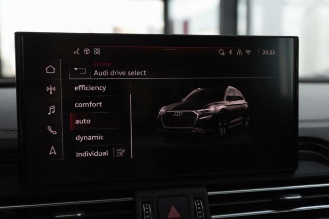 Новый Audi Q5 II (FY) Рестайлинг 2025 года, цена 6 352 800 рублей, внедорожник, Автокод Объявления