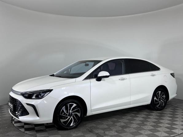 BAIC U5 Plus с пробегом 2023 года, цена 1 245 000 рублей, 45291 км, седан, Автокод Объявления
