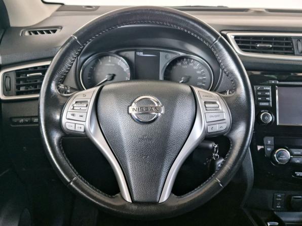 Nissan Qashqai II с пробегом 2018 года, цена 1 669 000 рублей, 145000 км, внедорожник, Автокод Объявления