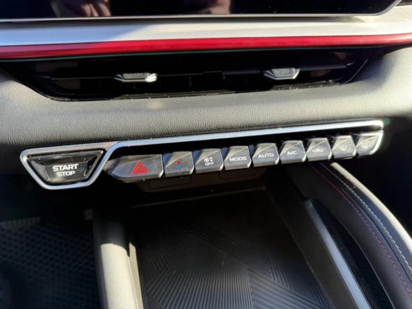 Geely Coolray I Рестайлинг с пробегом 2024 года, цена 1 924 000 рублей, 41120 км, внедорожник, Автокод Объявления