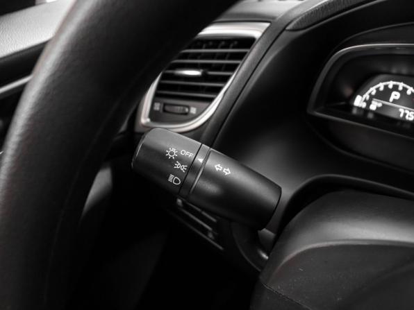 Mazda 3 III (BM) Рестайлинг с пробегом 2017 года, цена 1 669 000 рублей, 119491 км, седан, Автокод Объявления