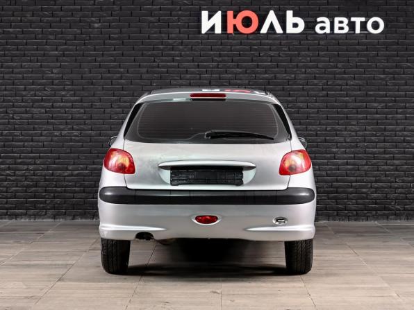 Peugeot 206 с пробегом 2003 года, цена 150 000 рублей, 234904 км, хэтчбек, Автокод Объявления