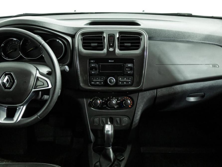 Renault Logan II Рестайлинг Санкт-Петербург  - изображение 15