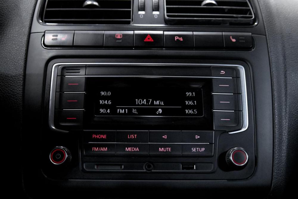 Volkswagen Polo V Рестайлинг Тюмень  - изображение 22
