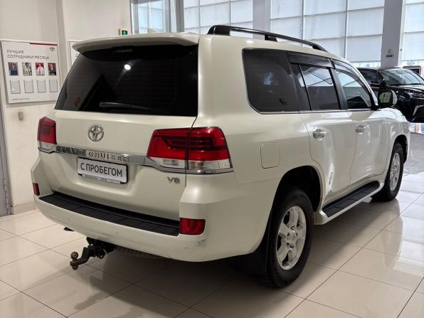 Toyota Land Cruiser 200 Series Рестайлинг 2 с пробегом 2017 года, цена 5 300 000 рублей, 200154 км, внедорожник, Автокод Объявления